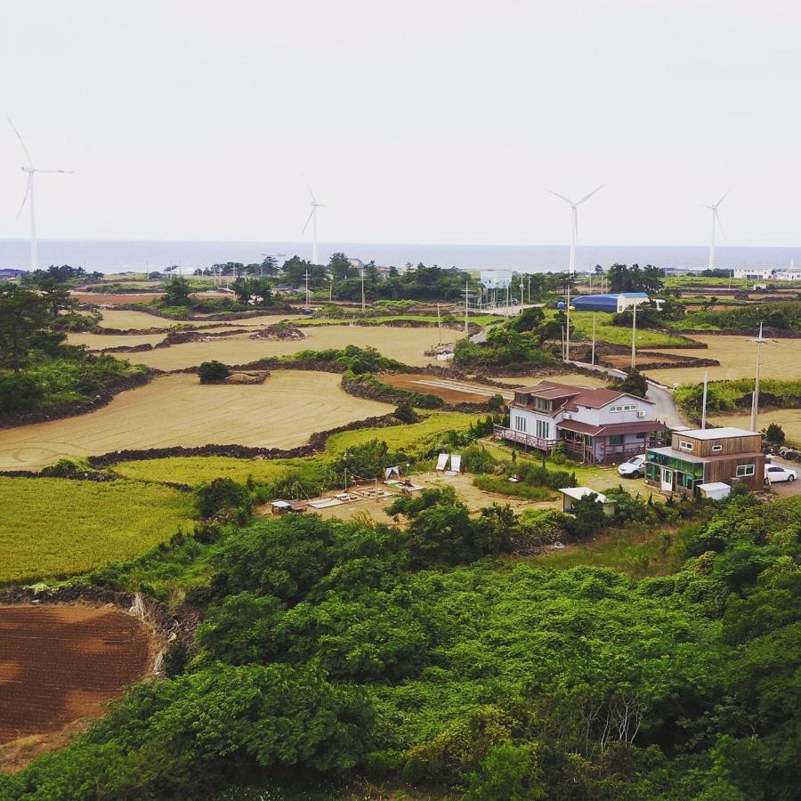 Warang Guesthouse เมืองเชจู ภายนอก รูปภาพ
